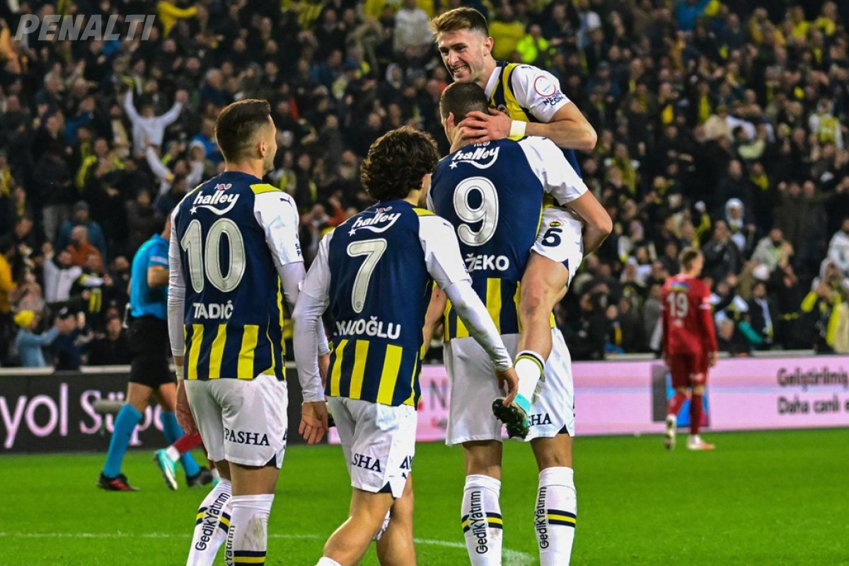 Fenerbahçe, TÜMOSAN Konyaspor&#039;u Ağırlayacak: İşte Muhtemel 11&#039;leri ve Maç Detayları