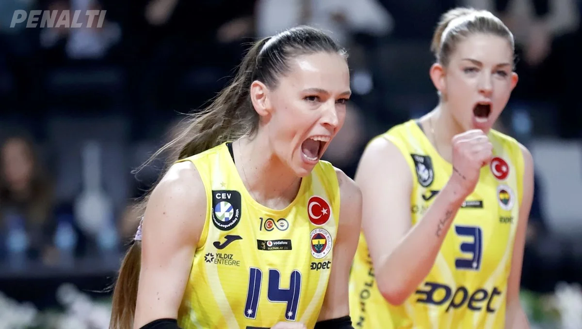 Fenerbahçe'nin Milli Voleybolcusu Eda Erdem Dündar, Kulübün Altyapısındaki Sporcularla Bir Araya Geldi