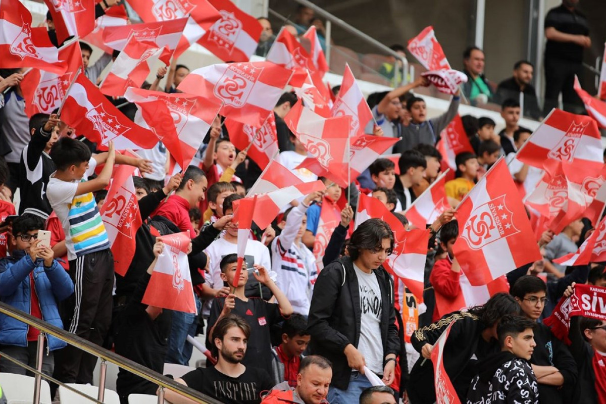 Sivasspor - Galatasaray Maçı Biletleri Satışa Çıktı
