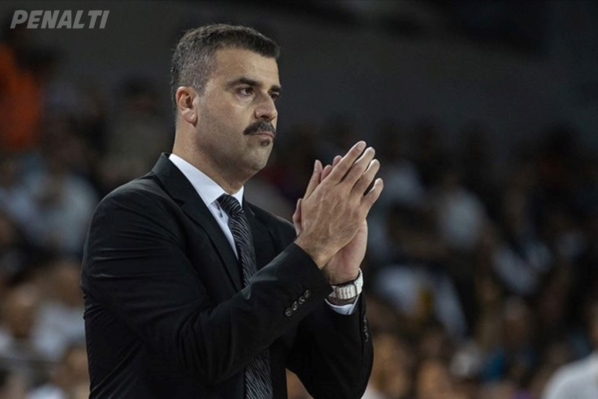 Anadolu Efes Erkek Basketbol Takımı, Başantrenör Erdem Can Ile Yollarını Ayırdı