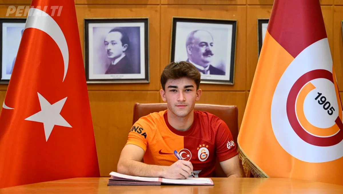 Galatasaray, Genç Sağ Bek Ali Turap Bülbül'ün Sözleşmesini 2027 Yılına Kadar Uzattı
