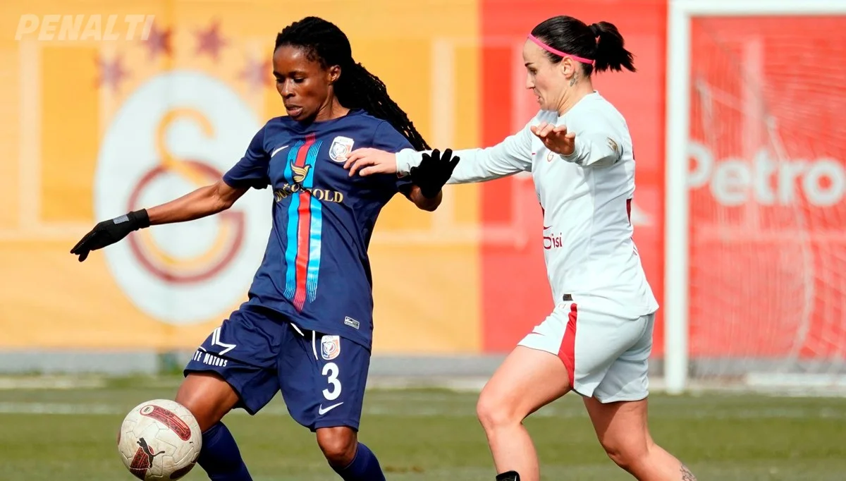 Galatasaray Petrol Ofisi Kadın Futbol Takımı Gaziantep Asya Spor'a 4-1 Mağlup Oldu