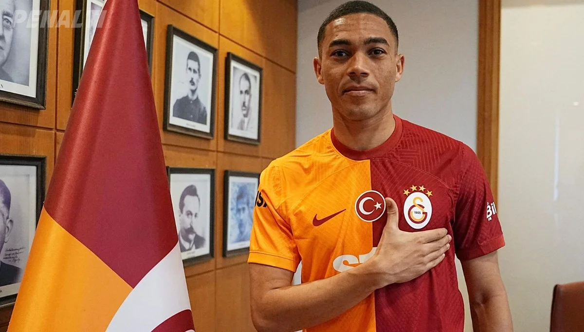Galatasaray'ın Yeni Transferi Carlos Vinicius, Taraftarlarıyla Buluşmayı Dört Gözle Bekliyor